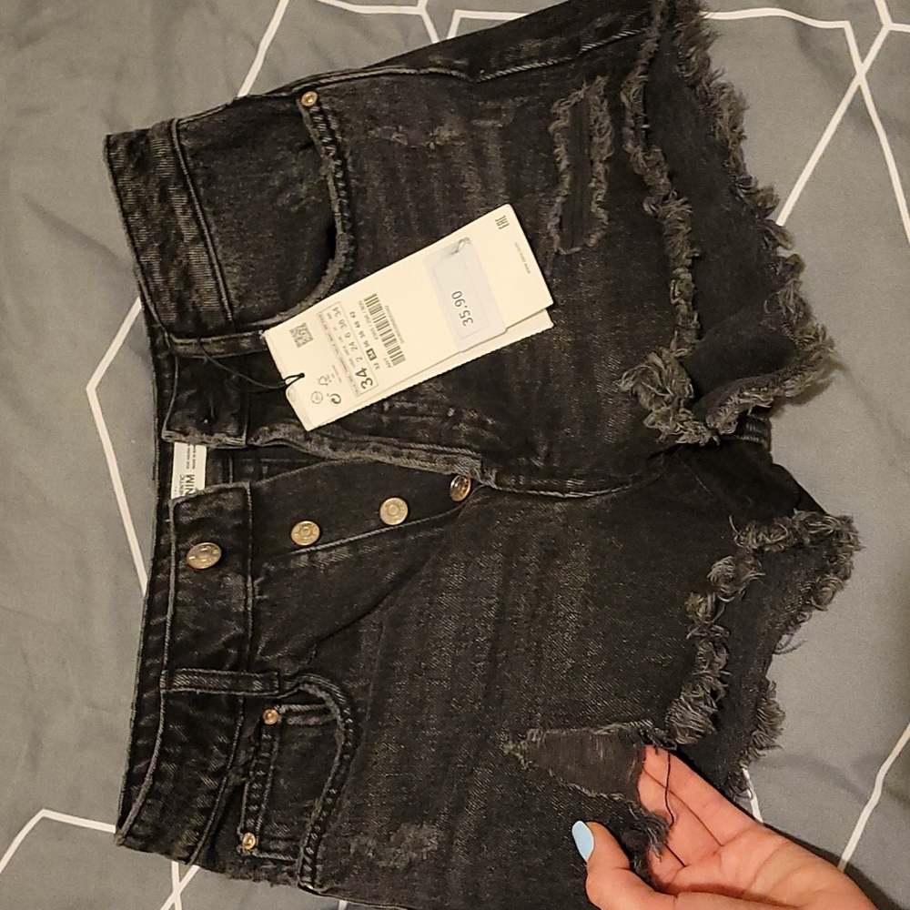 NWT ZARA denim shorts